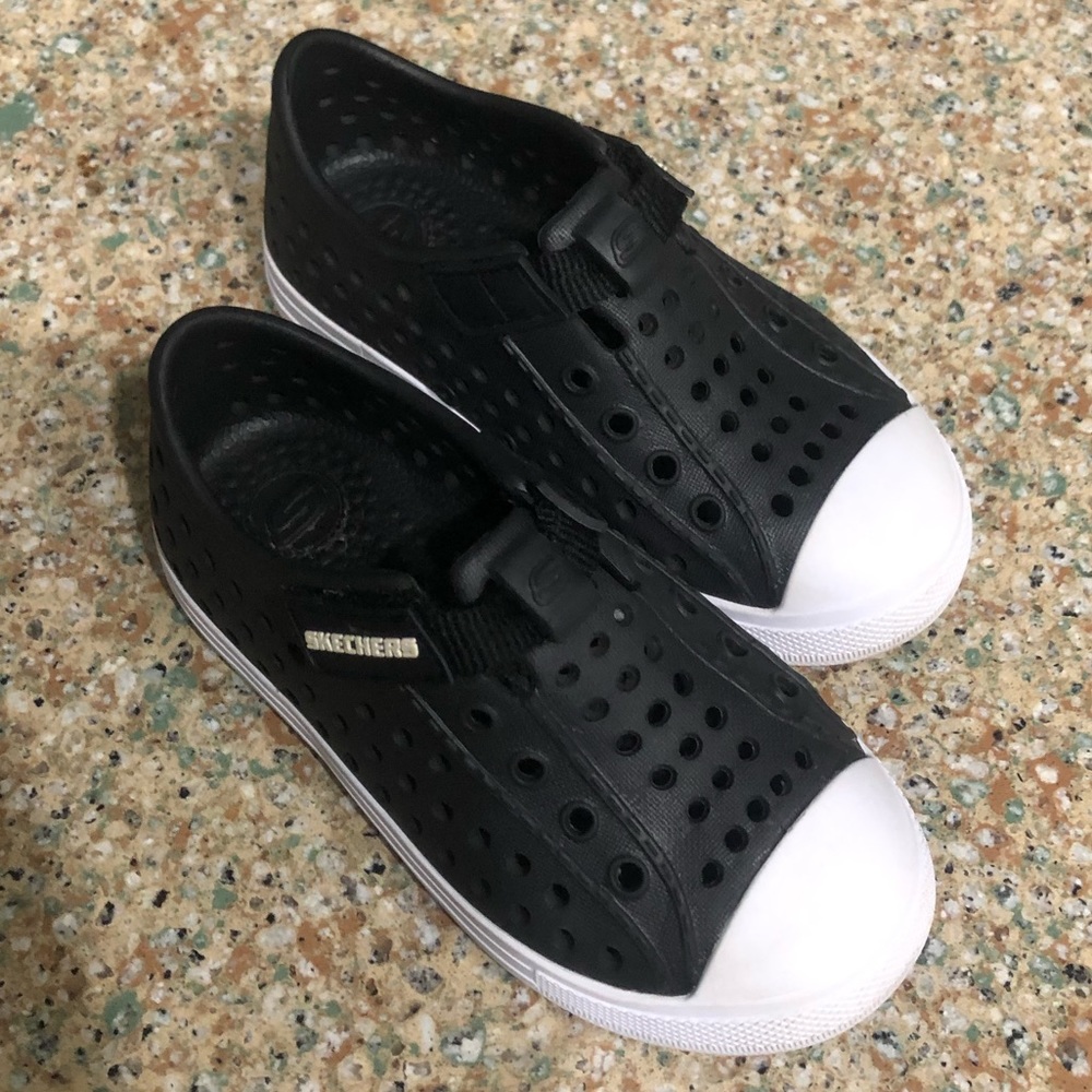 Black Toddler Boy Skechers with White “Skechers”